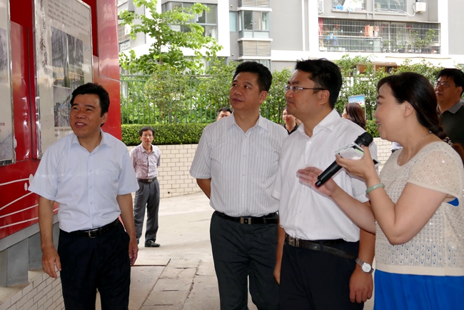 點擊瀏覽下一頁