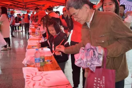 臺江區舉辦“綠滿臺江”綠化倡導活動