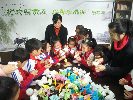 銘記歷史 緬懷先輩：臺江學子開展清明祭英烈系列活動