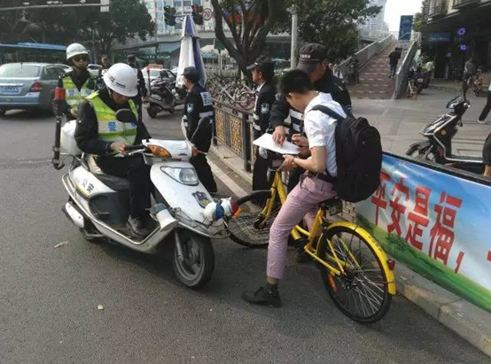 臺江交警五措并舉為文明城市創建保駕護航
