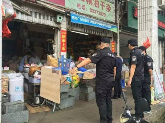臺江區重拳出擊  向農貿市場周邊亂象說不！