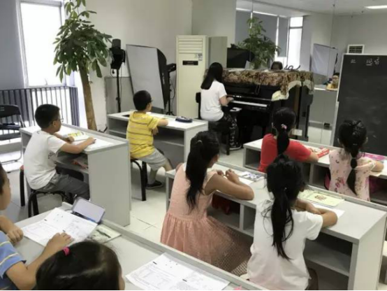 臺江關愛未成年人健康成長 公益課堂裝點暑期生活