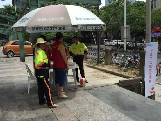 臺(tái)江：用愛心茶攤為夏日支起“清涼”