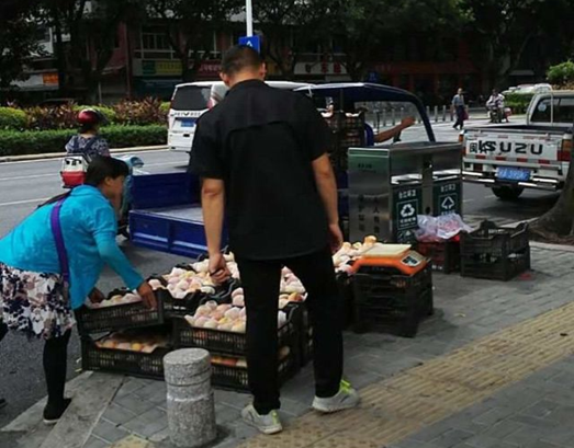 致敬高溫下的勞動者 謝謝您讓臺江更美麗