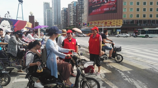 致敬高溫下的勞動者 謝謝您讓臺江更美麗