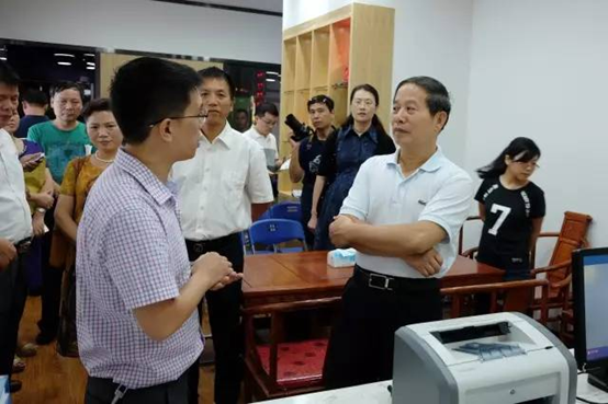 臺江有條這樣的街  讓廣大黨員和群眾豎起大拇指