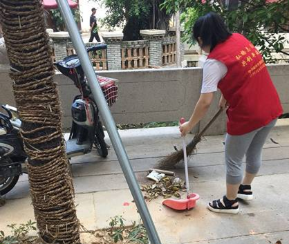 臺江：愛河護(hù)河志愿者在行動(dòng)