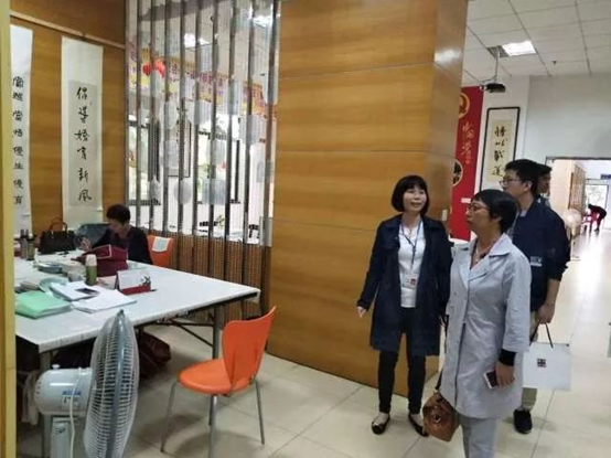 市委文明辦領(lǐng)導(dǎo)到臺江區(qū)檢查移風(fēng)易俗示范點建設(shè)工作