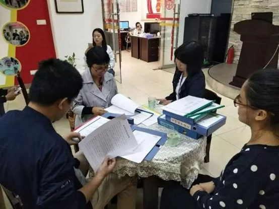 市委文明辦領(lǐng)導(dǎo)到臺江區(qū)檢查移風(fēng)易俗示范點建設(shè)工作