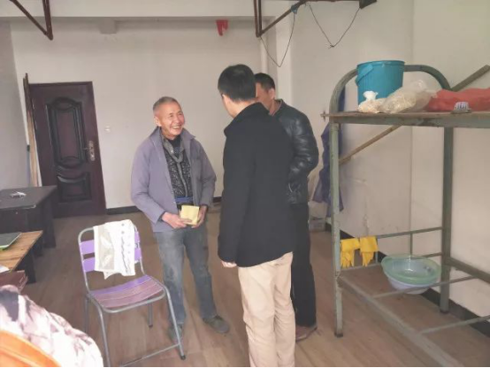 文明單位齊上陣　志愿扶貧爭先鋒