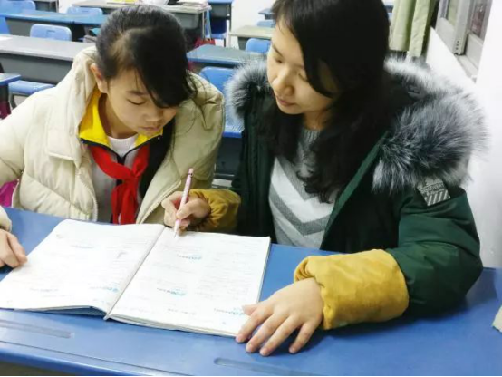 臺江區開展關愛未成年人系列志愿服務活動
