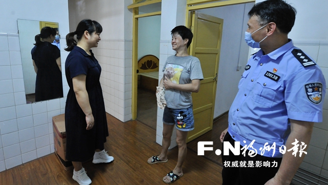 臺江區有關部門多方奔忙獻愛心 低保戶林娜喜遷新居