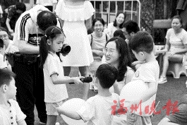 “環保小記者”幫垃圾找“家”
