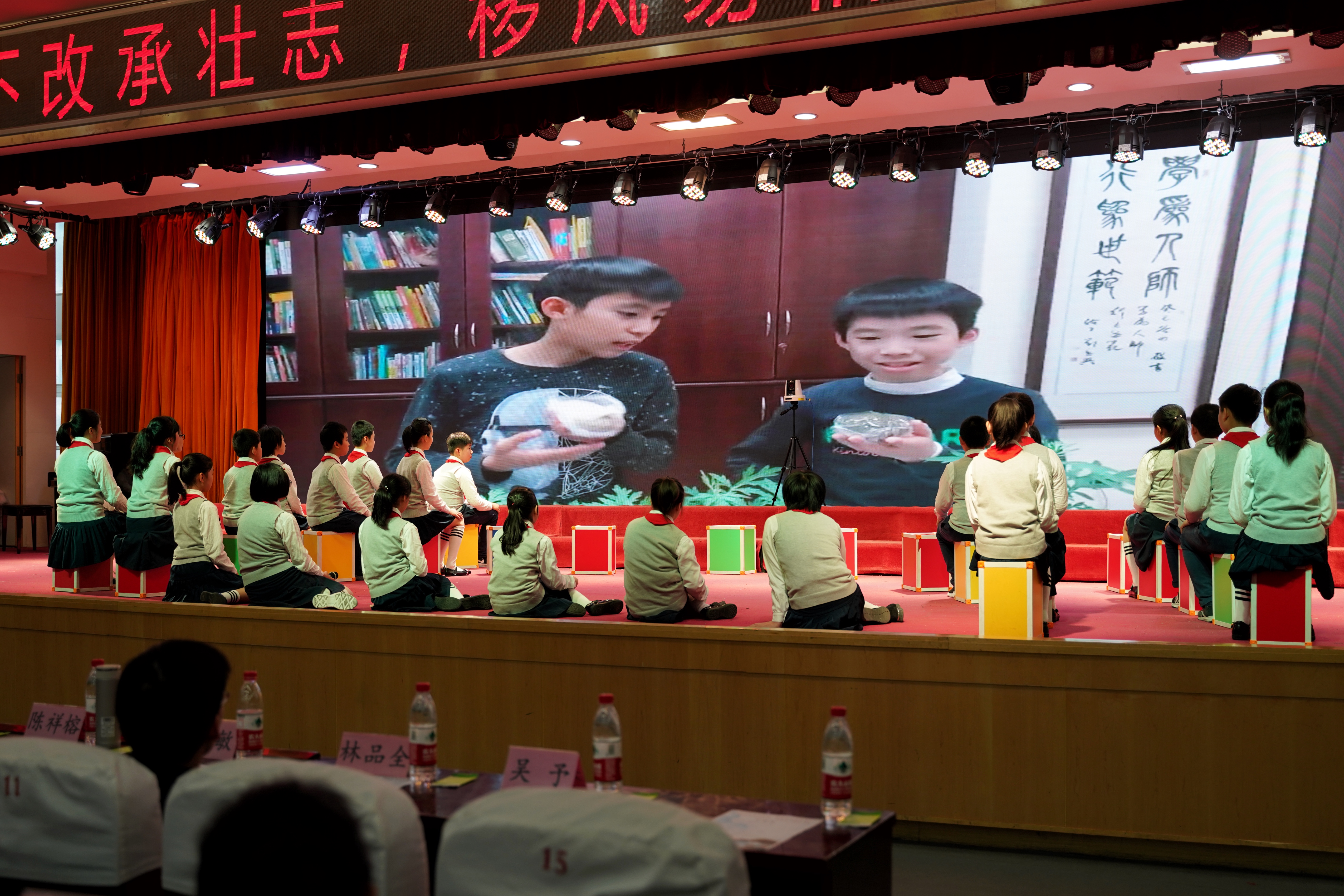 臺(tái)江區(qū)開展多樣活動(dòng) 為清明節(jié)增添“新味”