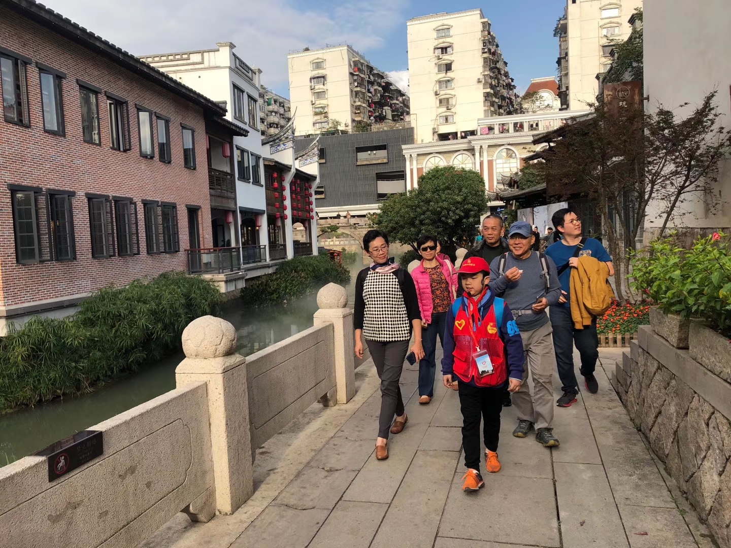 話古厝 傳家風 臺江紅領巾小志愿者 代言文明展擔當