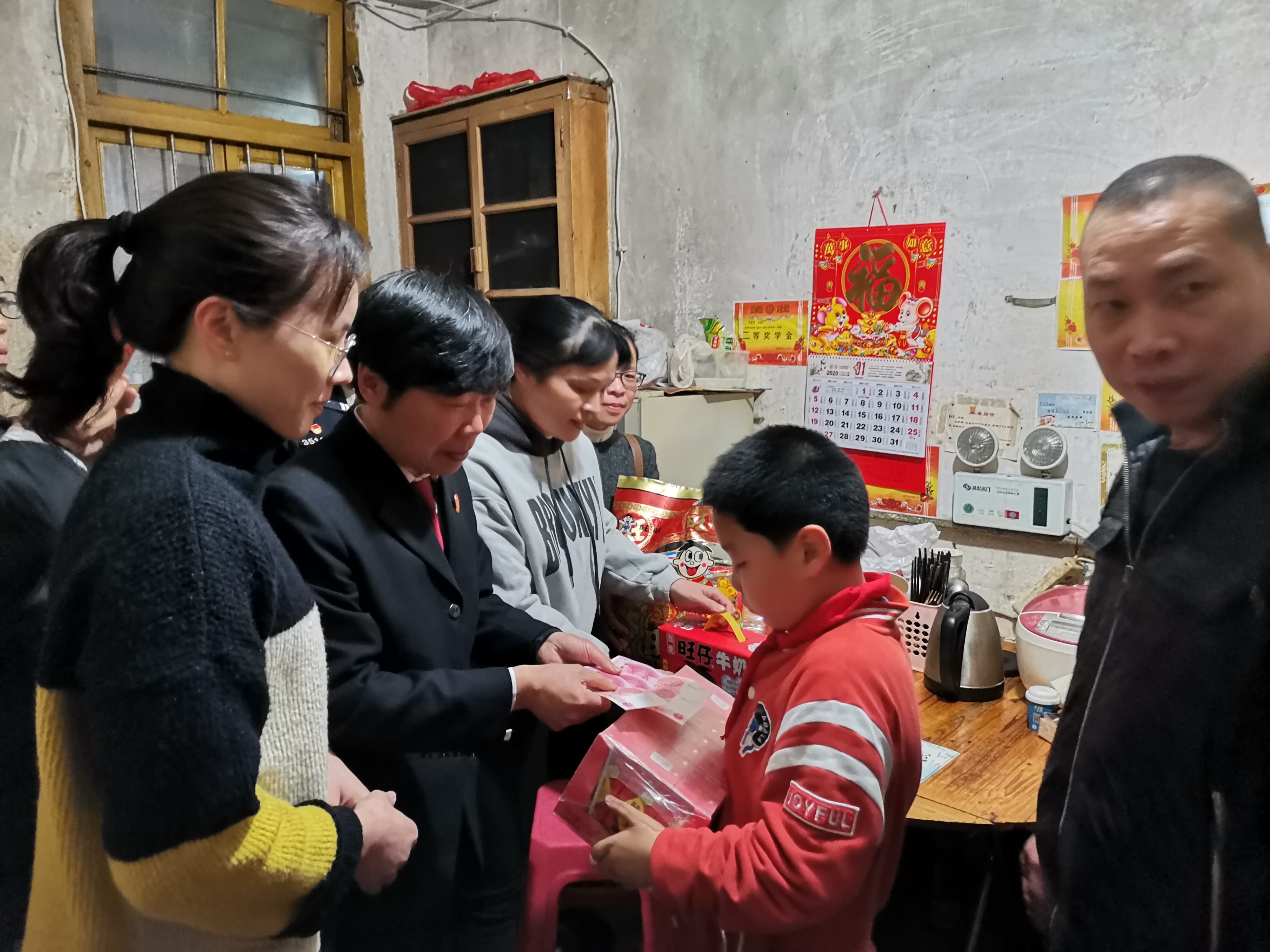 臺(tái)江：關(guān)愛留守困境兒童 把團(tuán)圓幸福帶回家