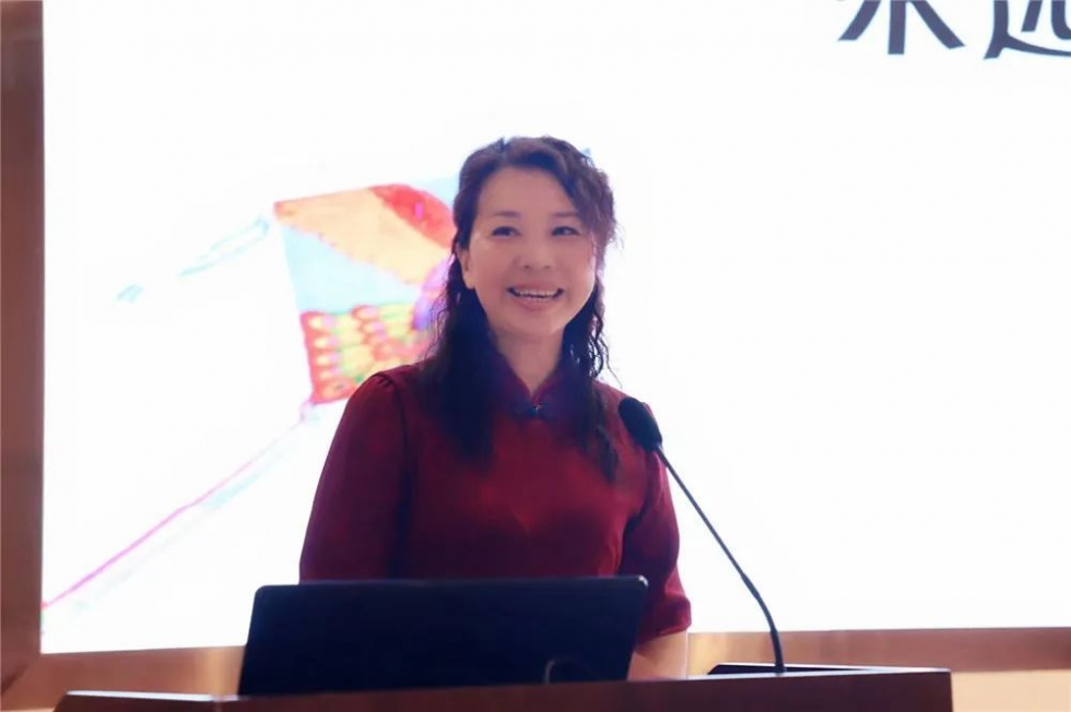 名師洪麗玲：教育改革的先鋒